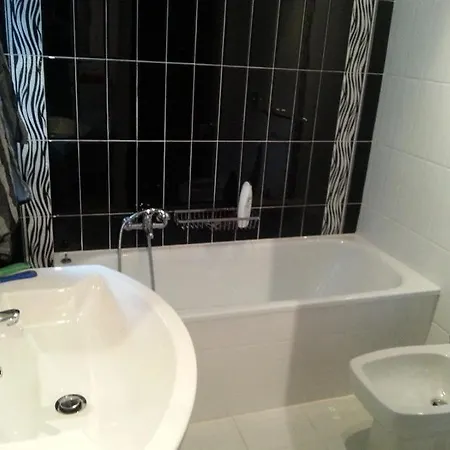 Hotel apartamentowy Leonardo Sul Mare Silvi Marina